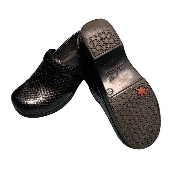 DANSKO Python Snakeskin Pewter Leather Clogs Sz 39/8.5-9 B47 - Picture 5 of 7